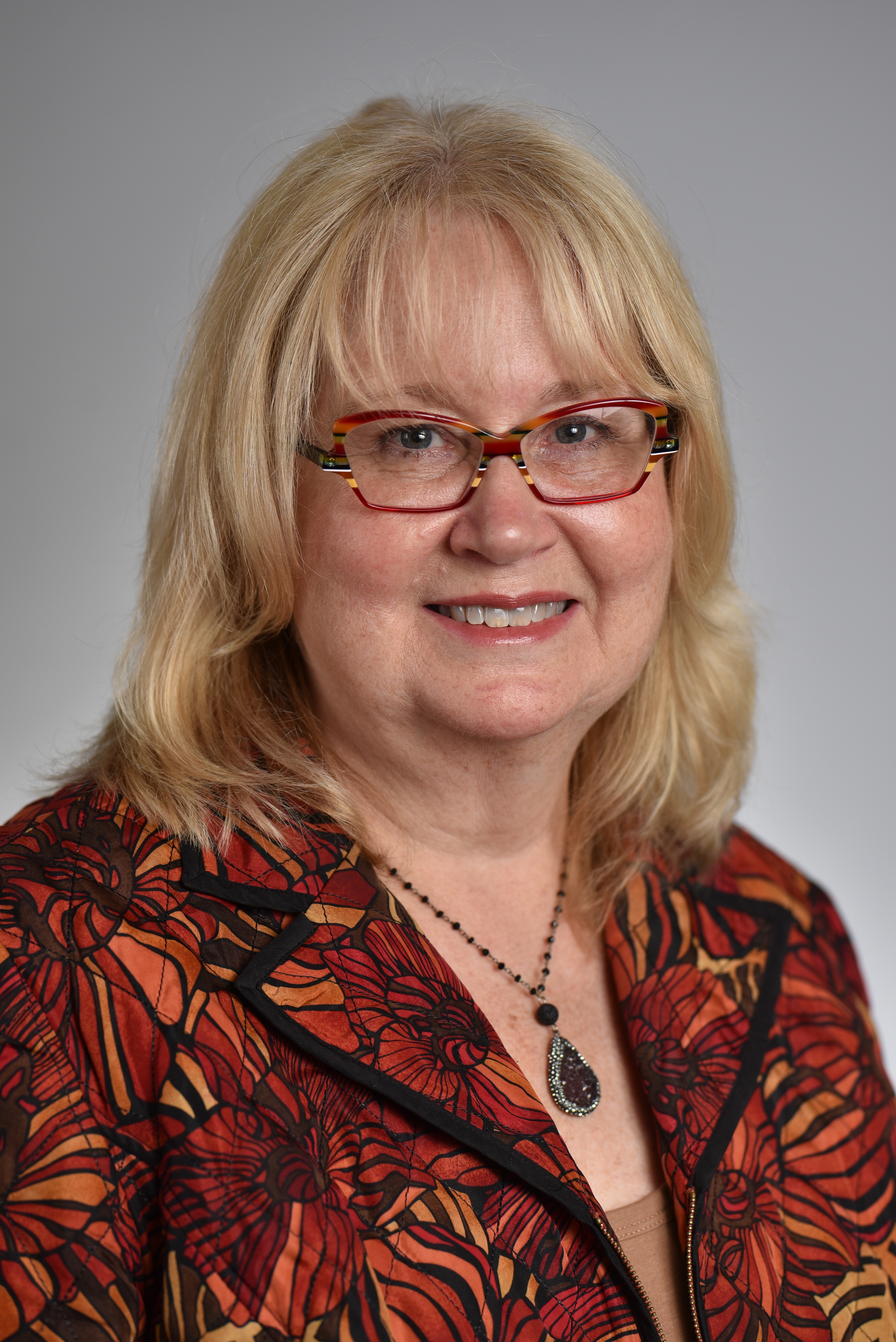 Elizabeth Edds Kougasian, Esq., Director of Major and Planned Gifts